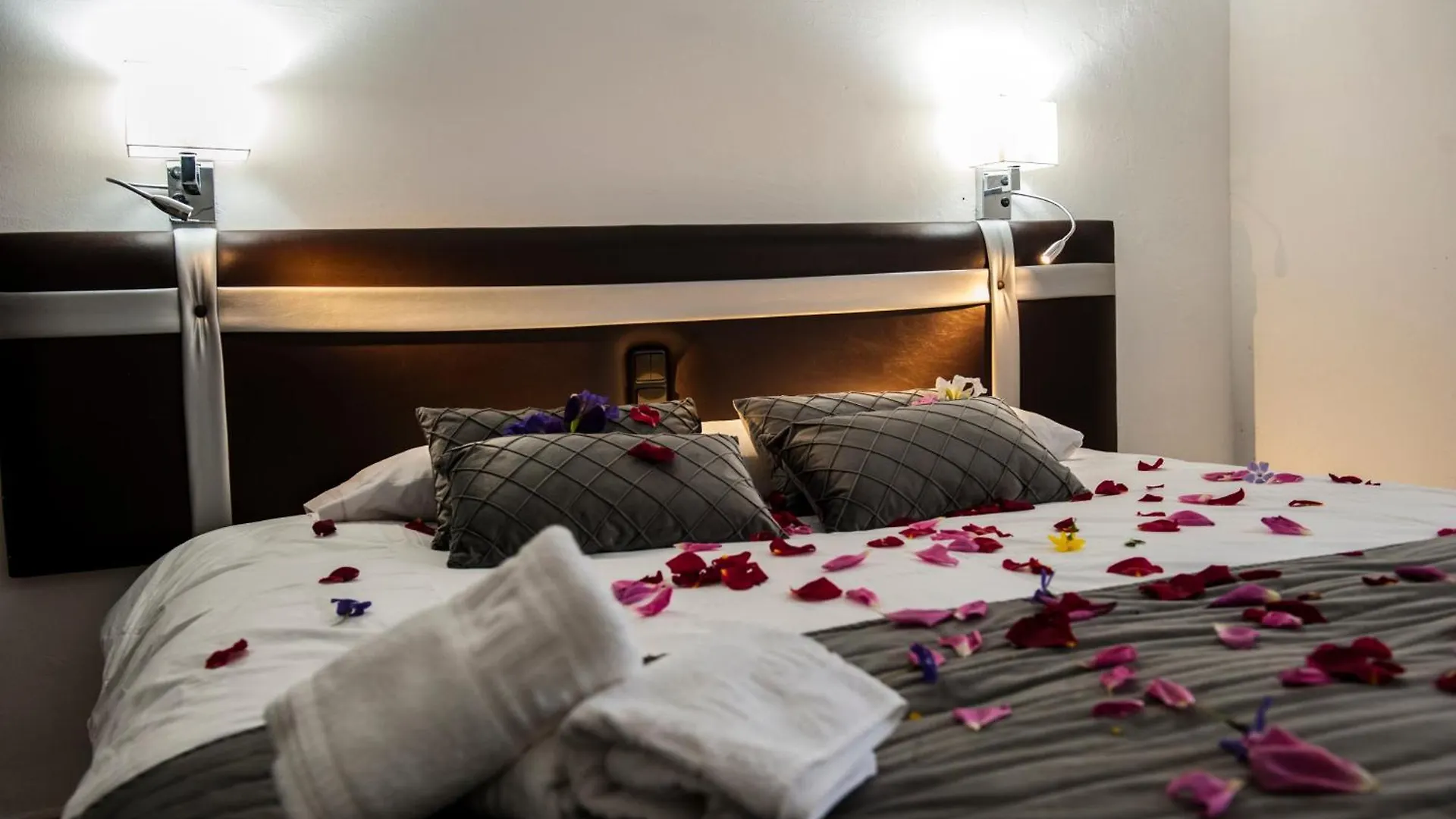 לוסנה Hostal Las Palomas